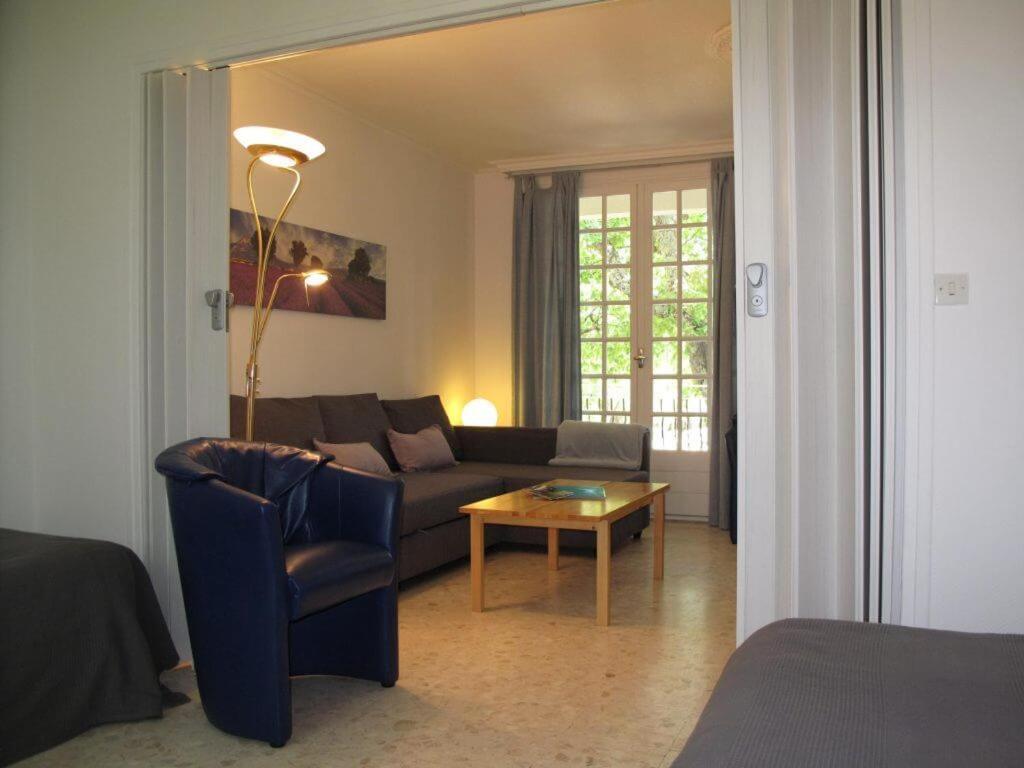 Residence Miro, Gites Avec Piscine Chauffee Et Tennis Les Arcs-sur-Argens Kültér fotó